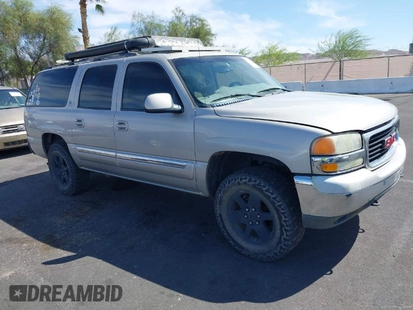 2005 GMC Yukon XL SLT with VIN 1GKFK16Z95J155393, listed as a IAAI auction lot 41929213 with 206,876 mi miles. Bid and sale history available at carsss.com. Image 1.