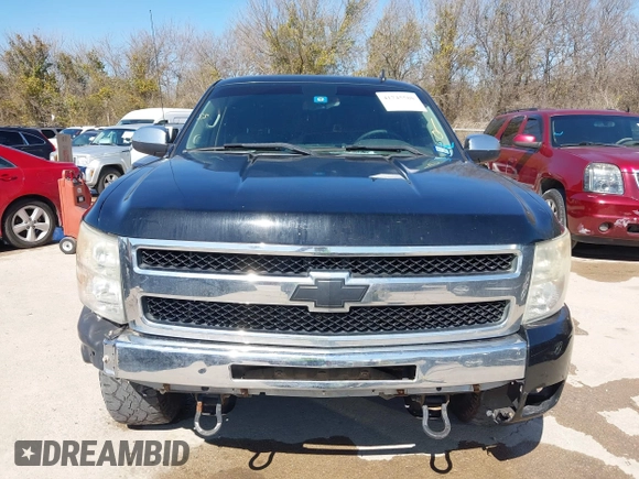 2013 Chevrolet Silverado 1500 LT with VIN 3GCPKSE70DG106167, listed as a IAAI auction lot 41745580 with 205,870 mi miles. Bid and sale history available at carsss.com. Image 12.
