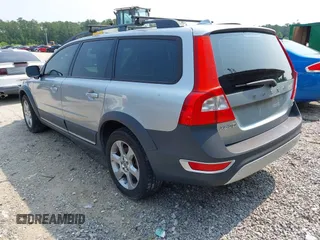 2008 Volvo XC70 with VIN YV4BZ982881037826, listed as a IAAI auction lot 42408049 with 197,138 mi miles and . Bid and sale history available at DreamBid. Image 3.