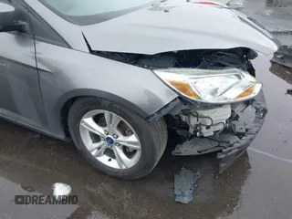2014 Ford Focus SE with VIN 1FADP3K26EL178617, listed as a IAAI auction lot 41494087 with 72,198 mi miles. Bid and sale history available at carsss.com. Image 13.
