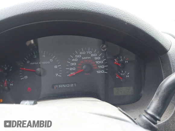2005 Ford F-150 XL with VIN 1FTRF12W85NC00664, listed as a IAAI auction lot 42046282 with 167,105 mi miles. Bid and sale history available at carsss.com. Image 7.