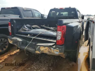 2021 Ford F-450 XL with VIN 1FT8W4DT7MED46519, listed as a Copart auction lot 59011875 with 71,152 mi miles and Salvage title. Bid and sale history available at DreamBid. Image 3.