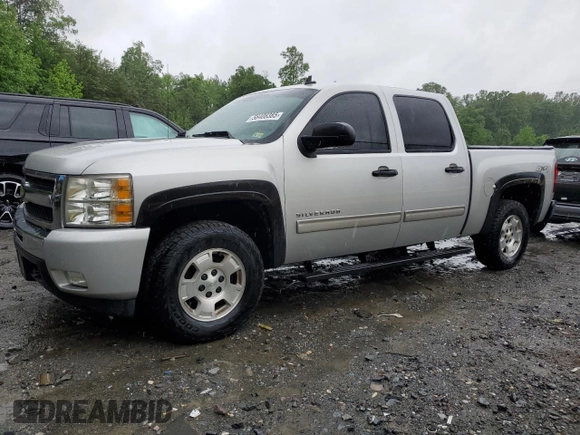 2011 Chevrolet Silverado 1500 LT with VIN 3GCPKSE38BG394952, listed as a Copart auction lot 56408385 with 221,683 mi miles and Clean Title. Bid and sale history available at DreamBid. Image 1.