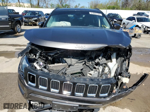 2018 Jeep Compass Latitude z VIN 3C4NJCBB4JT181594, wystawiony jako Copart lot #51822125 z przebiegiem 90 557 mil mil oraz Szkoda całkowita • Salvage title. Historia ofert i sprzedaży dostępna na DreamBid. Obrazek 5.
