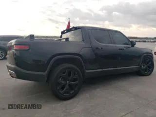 2023 Rivian R1T Adventure with VIN 7FCTGBAA4PN029939, listed as a Copart auction lot 78209134 with 3,681 mi miles and Salvage Title. Bid and sale history available at carsss.com. Image 3.