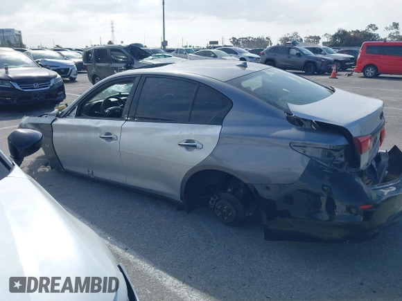 2016 Infiniti Q50 Premium with VIN JN1EV7AP9GM305160, listed as a IAAI auction lot 41906188 with 92,171 mi miles and . Bid and sale history available at DreamBid. Image 14.