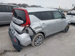 2020 Kia Soul X-Line with VIN KNDJ23AU2L7010963, listed as a IAAI auction lot 41557826 with 104,997 mi miles. Bid and sale history available at carsss.com. Image 4.
