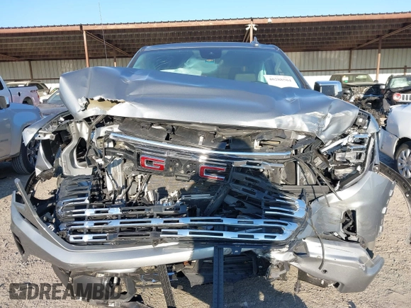 2024 GMC Sierra 1500 with VIN 1GTPHGE89RZ120273, listed as a IAAI auction lot 40288504 with 24,296 mi miles and . Bid and sale history available at DreamBid. Image 13.