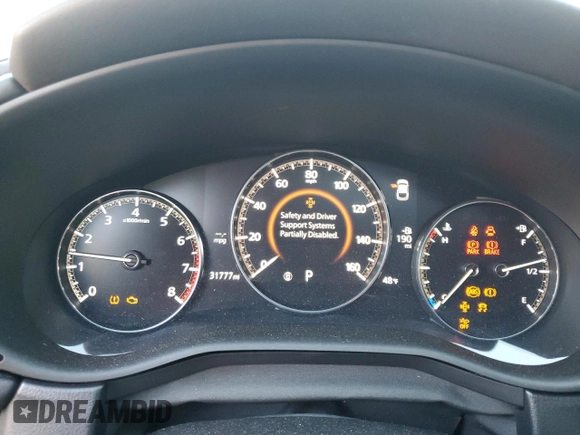 2020 Mazda CX-30 Premium with VIN 3MVDMAEMXLM102106, listed as a Copart auction lot 82964204 with 31,777 mi miles and Salvage title. Bid and sale history available at DreamBid. Image 9.