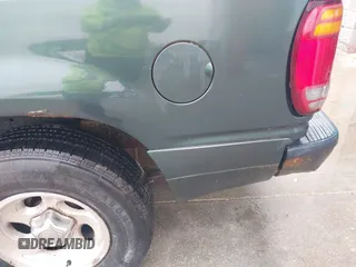 1998 Ford Explorer XLT z VIN 1FMZU35P1WZA75454, wystawiony jako IAAI lot #42360349 z przebiegiem 169 560 mil mil oraz . Historia ofert i sprzedaży dostępna na DreamBid. Obrazek 6.