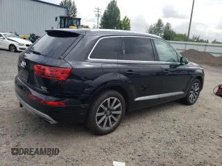 2017 Audi Q7 Premium Plus with VIN WA1LAAF72HD024173, listed as a Copart auction lot 62037135 with 130,007 mi miles and Clean title. Bid and sale history available at DreamBid. Image 3.
