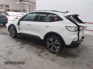 2021 Ford Escape SE z VIN 1FMCU9G61MUA32742, wystawiony jako IAAI lot #42418385 z przebiegiem 75 062 mil mil oraz . Historia ofert i sprzedaży dostępna na DreamBid. Obrazek 3.