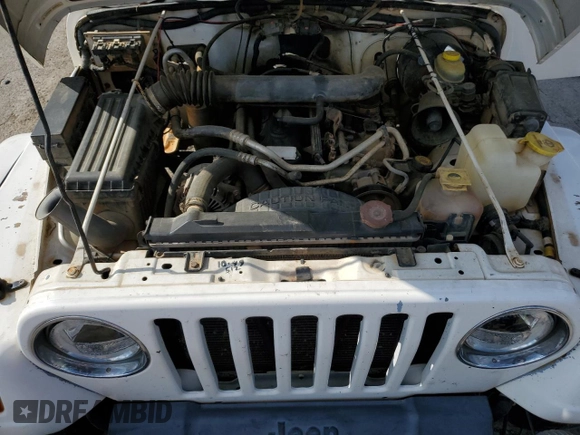 2000 Jeep Wrangler Sahara with VIN 1J4FA59S8YP721771, listed as a Copart auction lot 56924475 with 175,456 mi miles and Clean title. Bid and sale history available at DreamBid. Image 11.