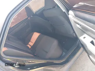 2019 Toyota Corolla L z VIN 2T1BURHE5KC237383, wystawiony jako IAAI lot #41782952 z przebiegiem 106 028 mil mil oraz . Historia ofert i sprzedaży dostępna na DreamBid. Obrazek 8.