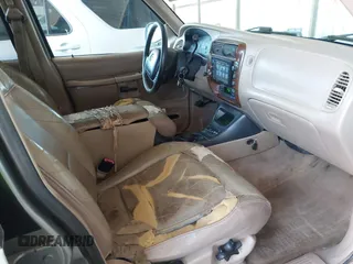 2000 Mercury Mountaineer with VIN 4M2ZU66P0YUJ13268, listed as a IAAI auction lot 42271864 with 243,104 mi miles and . Bid and sale history available at DreamBid. Image 5.