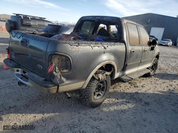 2001 Ford F-150 SuperCrew XLT with VIN 1FTRW08L51KE37549, listed as a Copart auction lot 46435215 with 0 mi miles and Salvage Title. Bid and sale history available at carsss.com. Image 3.
