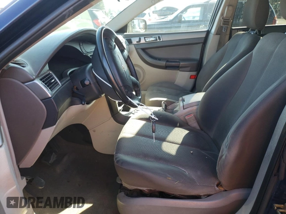 2006 Chrysler Pacifica z VIN 2A8GM48436R695485, wystawiony jako Copart lot #47012185 z przebiegiem 153 659 mil mil oraz Szkoda całkowita • Salvage title. Historia ofert i sprzedaży dostępna na DreamBid. Obrazek 7.