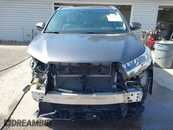 2018 Toyota Highlander Hybrid Limited with VIN 5TDDGRFHXJS043578, listed as a IAAI auction lot 41748700 with 25,937 mi miles and . Bid and sale history available at DreamBid. Image 13.