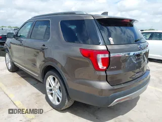 2016 Ford Explorer XLT with VIN 1FM5K7D89GGB11474, listed as a IAAI auction lot 41690237 with 19,109 mi miles and . Bid and sale history available at carsss.com. Image 3.