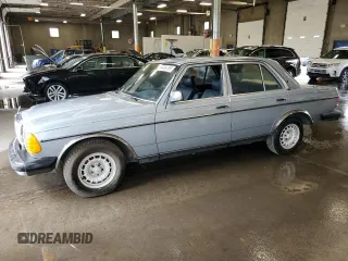 1981 Mercedes-Benz 300 D с VIN WDBAB30A3BB224152, выставлен на аукционе Copart как лот 64454795 с пробегом 201 720 миль миль и Чистый • Clean title. История ставок и продаж доступна на DreamBid. Изображение 1.