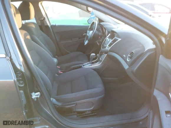 2014 Chevrolet Cruze 1LT with VIN 1G1PC5SB6E7379725, listed as a IAAI auction lot 41637164 with 143,809 mi miles. Bid and sale history available at carsss.com. Image 5.