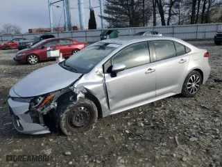 2020 Toyota Corolla LE with VIN JTDEPRAE5LJ090518, listed as a Copart auction lot 48414155 with 82,202 mi miles and Salvage Title. Bid and sale history available at carsss.com. Image 1.