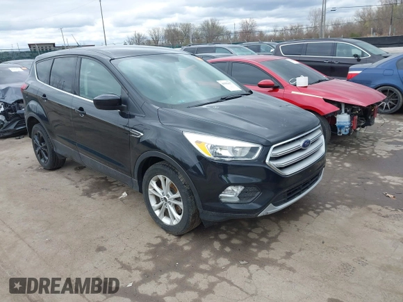 2019 Ford Escape SE z VIN 1FMCU9GD1KUA45891, wystawiony jako IAAI lot #41982627 z przebiegiem 97 546 mil mil oraz . Historia ofert i sprzedaży dostępna na DreamBid. Obrazek 1.