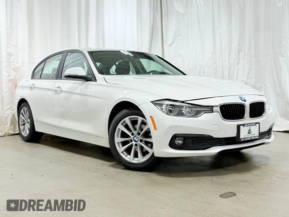 2018 BMW 3 Series 320i xDrive with VIN WBA8E5G50JNV01796, listed as a Copart auction lot 54241045 with 70,372 mi miles and Clean Title. Bid and sale history available at carsss.com. Image 1.