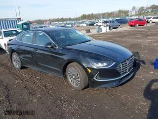 2021 Hyundai Sonata Hybrid SEL with VIN KMHL34JJ1MA027058, listed as a IAAI auction lot 41187431 with 39,437 mi miles. Bid and sale history available at carsss.com. Image 1.