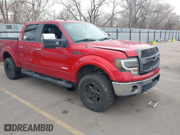 2011 Ford F-150 XLT with VIN 1FTFW1ETXBKD94230, listed as a IAAI auction lot 41566841 with 207,715 mi miles. Bid and sale history available at carsss.com. Image 1.