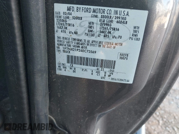 2004 Ford F-250 XL z VIN 1FTNX21P24EC73569, wystawiony jako IAAI lot #41446949 z przebiegiem 287 828 mil mil oraz . Historia ofert i sprzedaży dostępna na DreamBid. Obrazek 9.