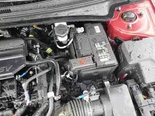 2025 Hyundai Elantra SEL Convenience с VIN KMHLS4DG1SU861815, выставлен на аукционе Copart как лот 83803795 с пробегом 5 692 миль миль и Списание • Salvage title. История ставок и продаж доступна на DreamBid. Изображение 13.