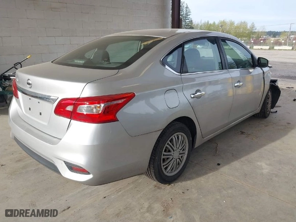 2016 Nissan Sentra SR with VIN 3N1AB7AP7GY276049, listed as a IAAI auction lot 42010221 with 90,130 mi miles. Bid and sale history available at carsss.com. Image 4.