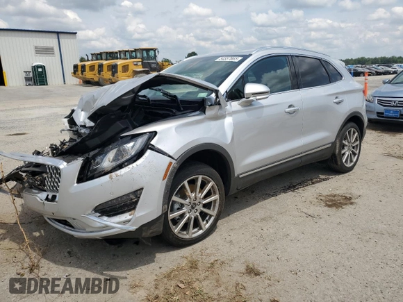 2019 Lincoln MKC Reserve with VIN 5LMCJ3C93KUL12114, listed as a Copart auction lot 54557665 with 7,633 mi miles and Salvage title. Bid and sale history available at DreamBid. Image 1.