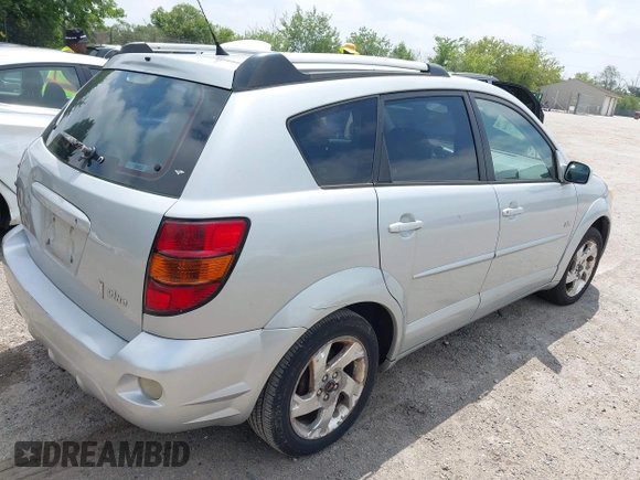 2005 Pontiac Vibe with VIN 5Y2SL63805Z411017, listed as a IAAI auction lot 42688944 with 215,361 mi miles and . Bid and sale history available at DreamBid. Image 4.