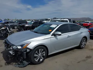 2020 Nissan Altima S z VIN 1N4BL4BV7LC259562, wystawiony jako IAAI lot #42331476 z przebiegiem 31 409 mil mil oraz . Historia ofert i sprzedaży dostępna na DreamBid. Obrazek 2.