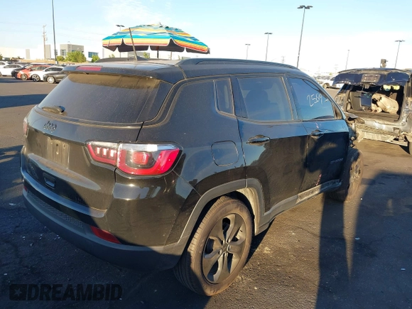 2018 Jeep Compass Latitude с VIN 3C4NJCBB0JT502028, выставлен на аукционе IAAI как лот 42702509 с пробегом 198 712 миль миль и . История ставок и продаж доступна на DreamBid. Изображение 4.