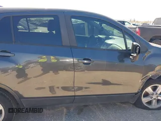2020 Chevrolet Trax LS with VIN 3GNCJKSB1LL215499, listed as a IAAI auction lot 41744528 with 83,826 mi miles. Bid and sale history available at carsss.com. Image 13.
