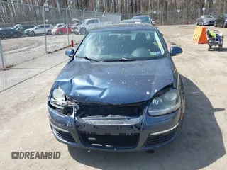 2009 Volkswagen Jetta SE с VIN 3VWRZ71K69M024624, выставлен на аукционе IAAI как лот 41919261 с пробегом 141 601 миль миль и . История ставок и продаж доступна на DreamBid. Изображение 12.