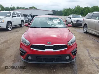 2019 Kia Forte LXS z VIN 3KPF24AD4KE063447, wystawiony jako IAAI lot #42278872 z przebiegiem 70 362 mil mil oraz . Historia ofert i sprzedaży dostępna na DreamBid. Obrazek 13.
