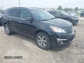 2015 Chevrolet Traverse LT z VIN 1GNKVHKD5FJ308574, wystawiony jako IAAI lot #42407130 z przebiegiem 192 130 mil mil oraz . Historia ofert i sprzedaży dostępna na DreamBid. Obrazek 1.
