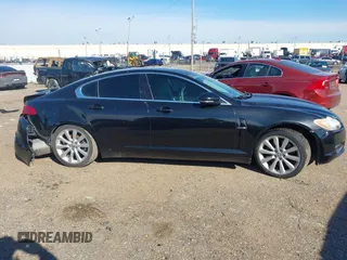 2010 Jaguar XF Premium Luxury with VIN SAJWA0GB9ALR58747, listed as a IAAI auction lot 41261594 with 1 mi miles. Bid and sale history available at carsss.com. Image 13.