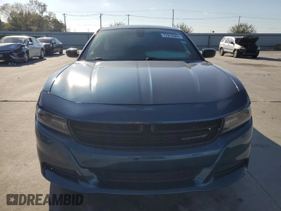 2020 Dodge Charger SXT with VIN 2C3CDXBG6LH190539, listed as a Copart auction lot 77913344 with 70,904 mi miles and Clean title. Bid and sale history available at DreamBid. Image 5.
