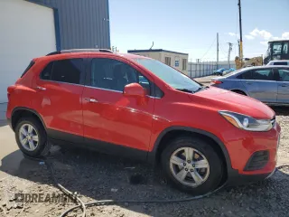 2020 Chevrolet Trax LT with VIN KL7CJLSB8LB341310, listed as a Copart auction lot 54526605 with 99,761 mi miles and Clean Title. Bid and sale history available at DreamBid. Image 4.