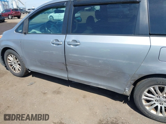 2011 Toyota Sienna XLE AAS с VIN 5TDYK3DC1BS142229, выставлен на аукционе IAAI как лот 42076380 с пробегом 132 768 миль миль и . История ставок и продаж доступна на DreamBid. Изображение 18.