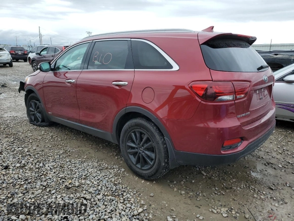 2019 Kia Sorento LX z VIN 5XYPGDA51KG468487, wystawiony jako Copart lot #55267365 z przebiegiem 112 479 mil mil oraz Szkoda całkowita • Salvage title. Historia ofert i sprzedaży dostępna na DreamBid. Obrazek 2.