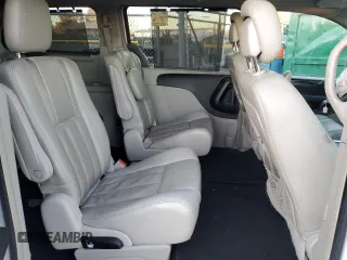 2014 Chrysler Town & Country Touring with VIN 2C4RC1BG6ER310584, listed as a Copart auction lot 82848784 with 0 mi miles and Non Repairable. Bid and sale history available at carsss.com. Image 11.