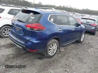 2019 Nissan Rogue SV с VIN JN8AT2MT8KW255947, выставлен на аукционе IAAI как лот 41799259 с пробегом 131 008 миль миль и . История ставок и продаж доступна на DreamBid. Изображение 4.