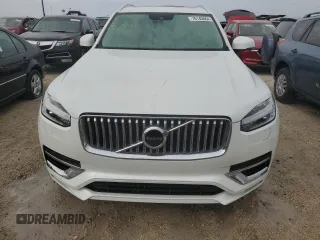 2021 Volvo XC90 Inscription Expression with VIN YV4BR0CL5M1763097, listed as a Copart auction lot 76140064 with 0 mi miles and Non Repairable. Bid and sale history available at carsss.com. Image 5.