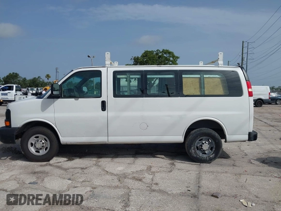 2012 Chevrolet Express Cargo с VIN 1GCWGFCA2C1121527, выставлен на аукционе IAAI как лот 42439536 с пробегом Не указан миль и . История ставок и продаж доступна на DreamBid. Изображение 14.